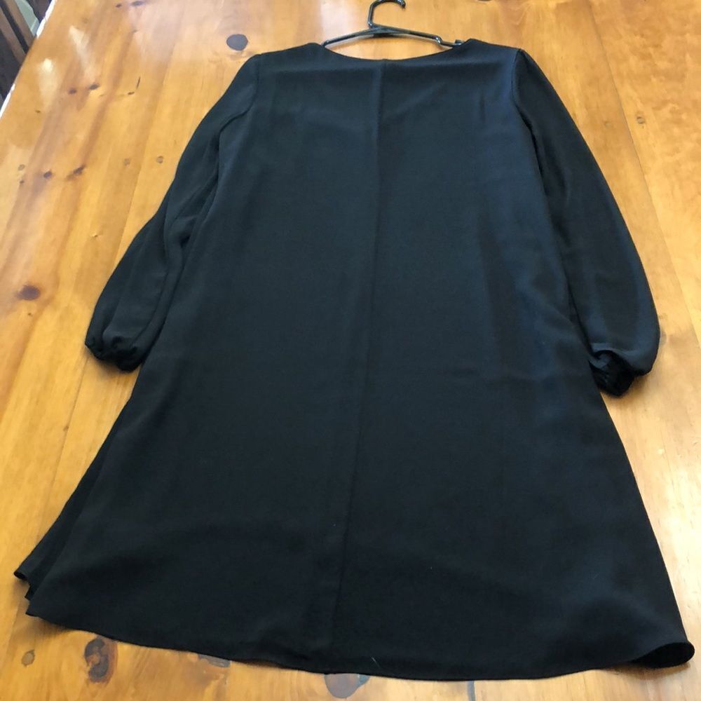 White House Black Market Dress - Picture 13 of 13